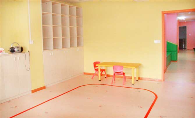 幼儿园塑胶午夜福利一区企业营销方式紧跟时代发展