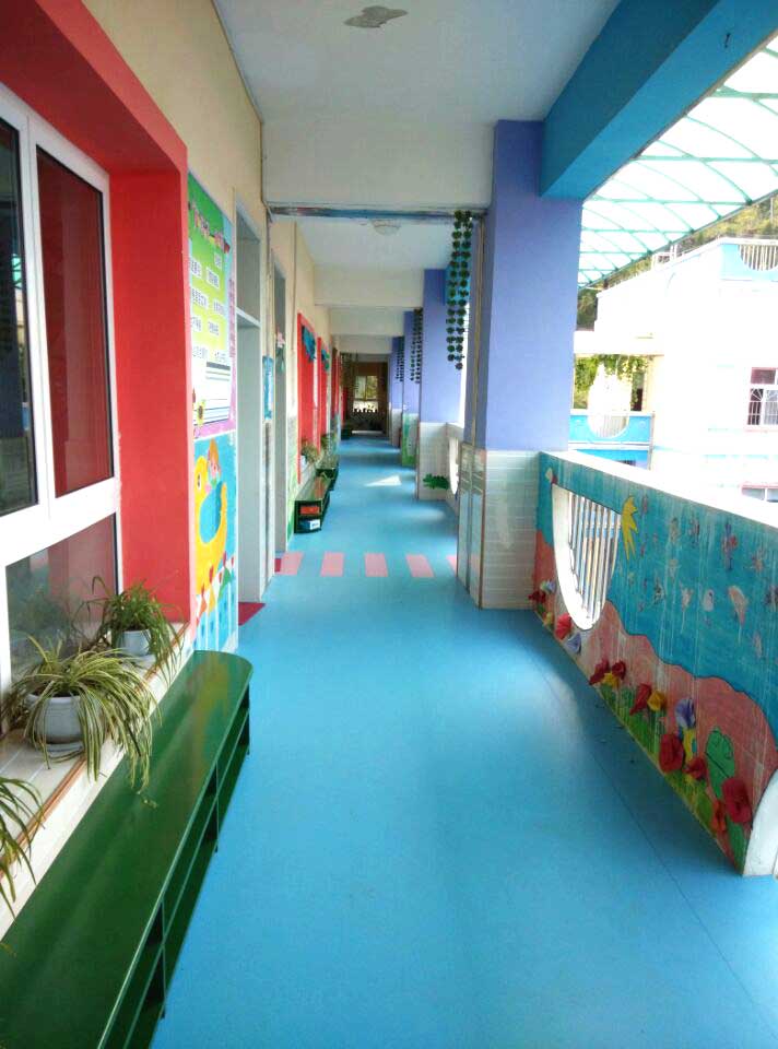 甘肃省陇南徽县幼儿园室外午夜福利一区 甘肃省陇南徽县幼儿园室外午夜福利一区