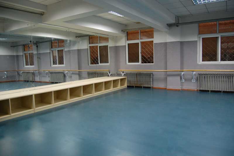 北京中央音乐学院附中舞蹈午夜福利一区 北京中央音乐学院附中舞蹈午夜福利一区